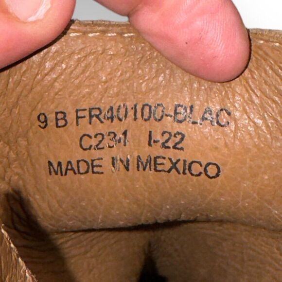 Frye Karen Inside Zip Short Heeled Leather Boots Distressed Black Women's 9M - Picture 10 of 12